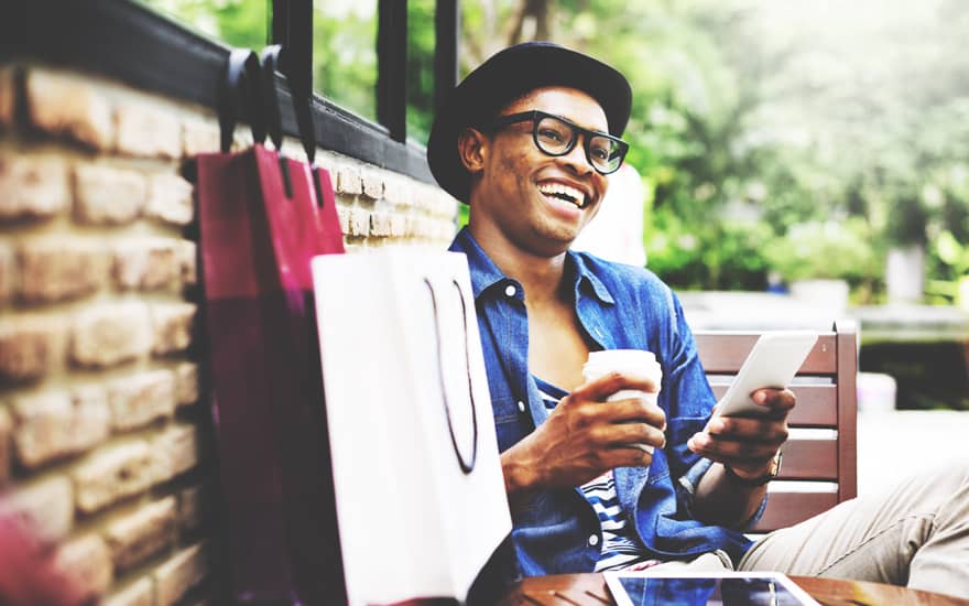 Wat is de meest ecologische optie: online shoppen of fysiek winkelen?