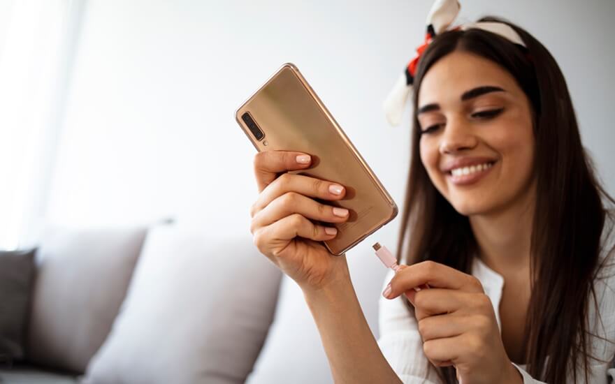 Découvrez tout ce qu'il faut savoir sur la recharge optimisée de la batterie, que ce soit sur Android ou iOS