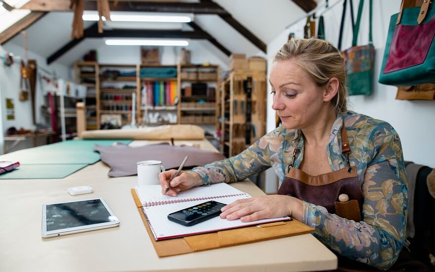 Zelfstandige in bijberoep: welke kosten zijn fiscaal aftrekbaar?