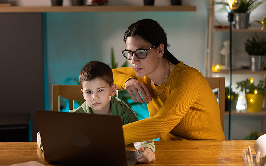 Ouderlijk toezicht: onze tips om je kind te beschermen